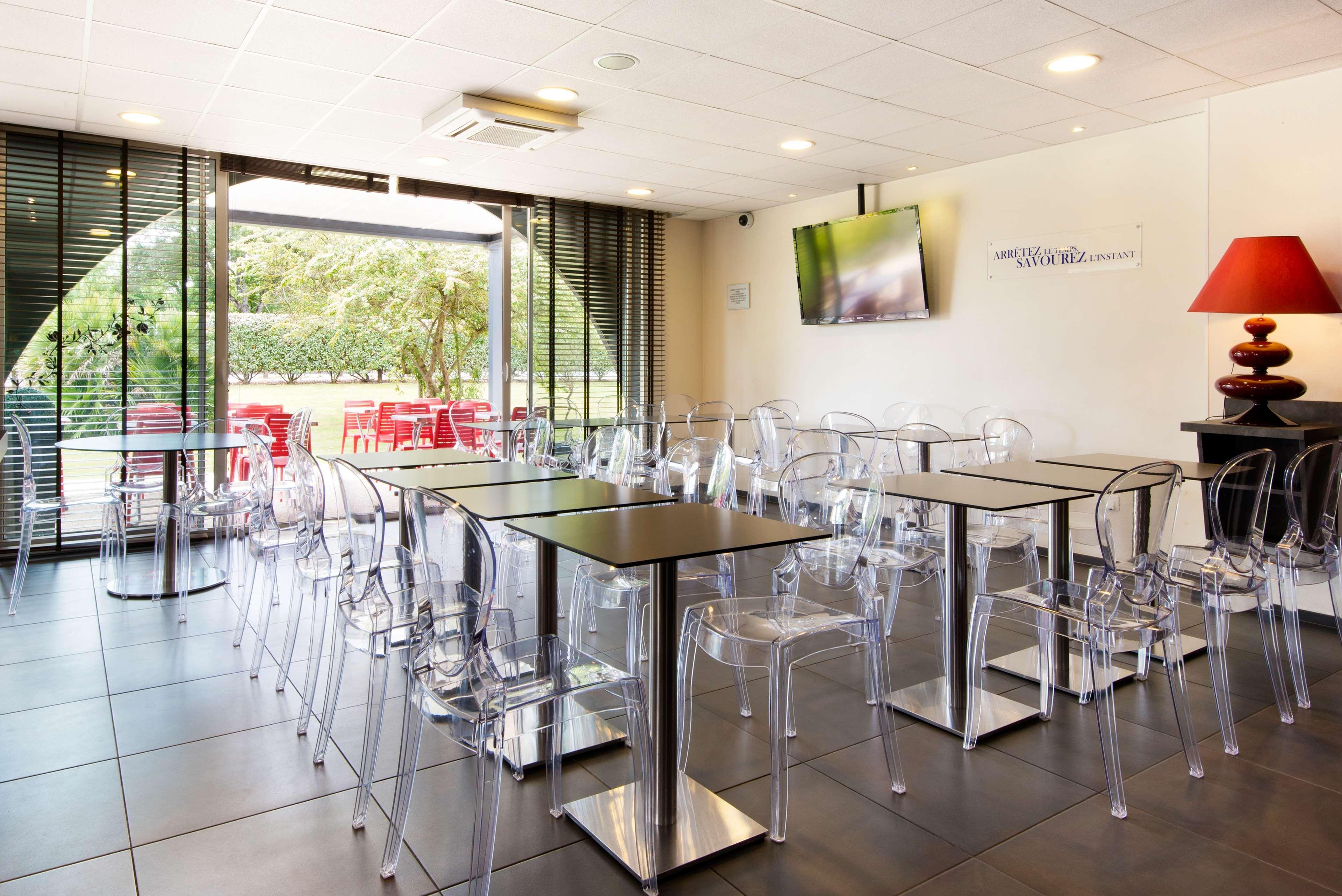 Hotel Kyriad La Rochelle Centre Ville Buitenkant foto