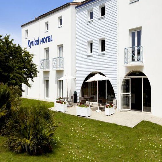Hotel Kyriad La Rochelle Centre Ville Buitenkant foto